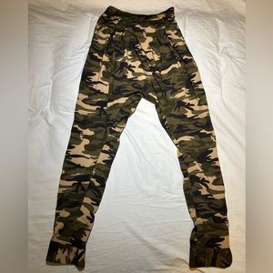 Army fatigue hammer pants
